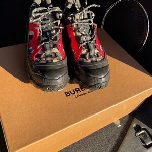 Burberry Black and Red Athletic Shoes
